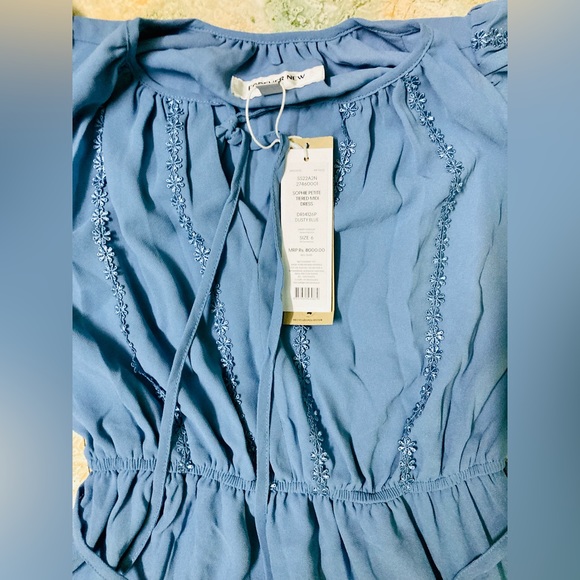 Forever New Sophie Petite Tiered Midi Dress - Picture 7 of 8